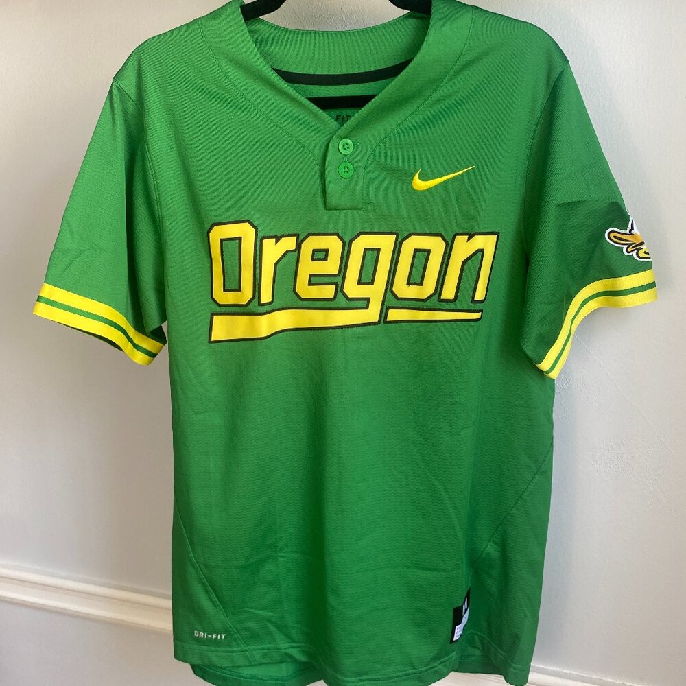 Nike Men's Green Oregon Ducks 2 Button NCAA Baseball Jersey SIZE M